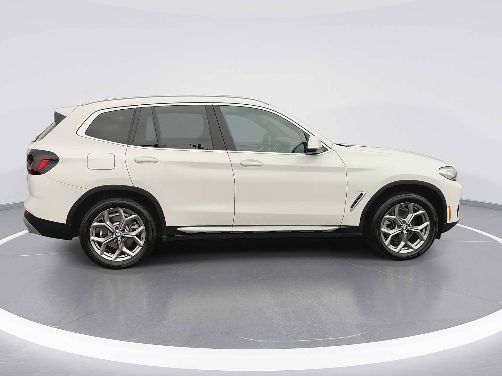 Used 2024 BMW X3 xDrive30i w/ Convenience Package AWD/4WD image 9