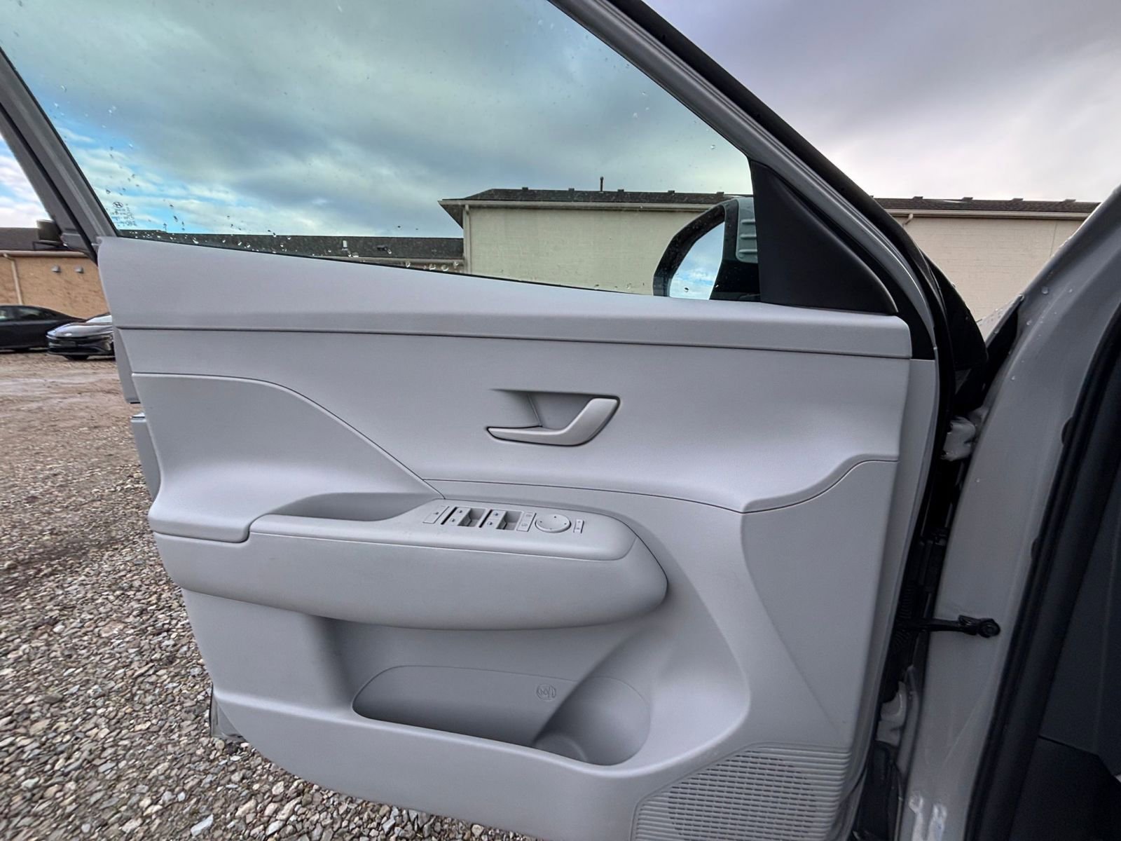 Used 2025 Hyundai Kona SEL image 18