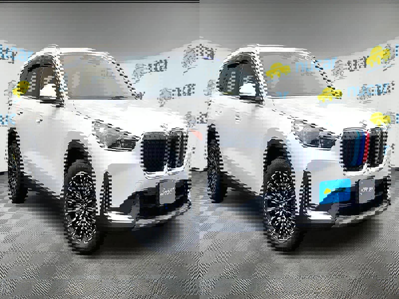 Used 2023 BMW X1 xDrive28i image 1