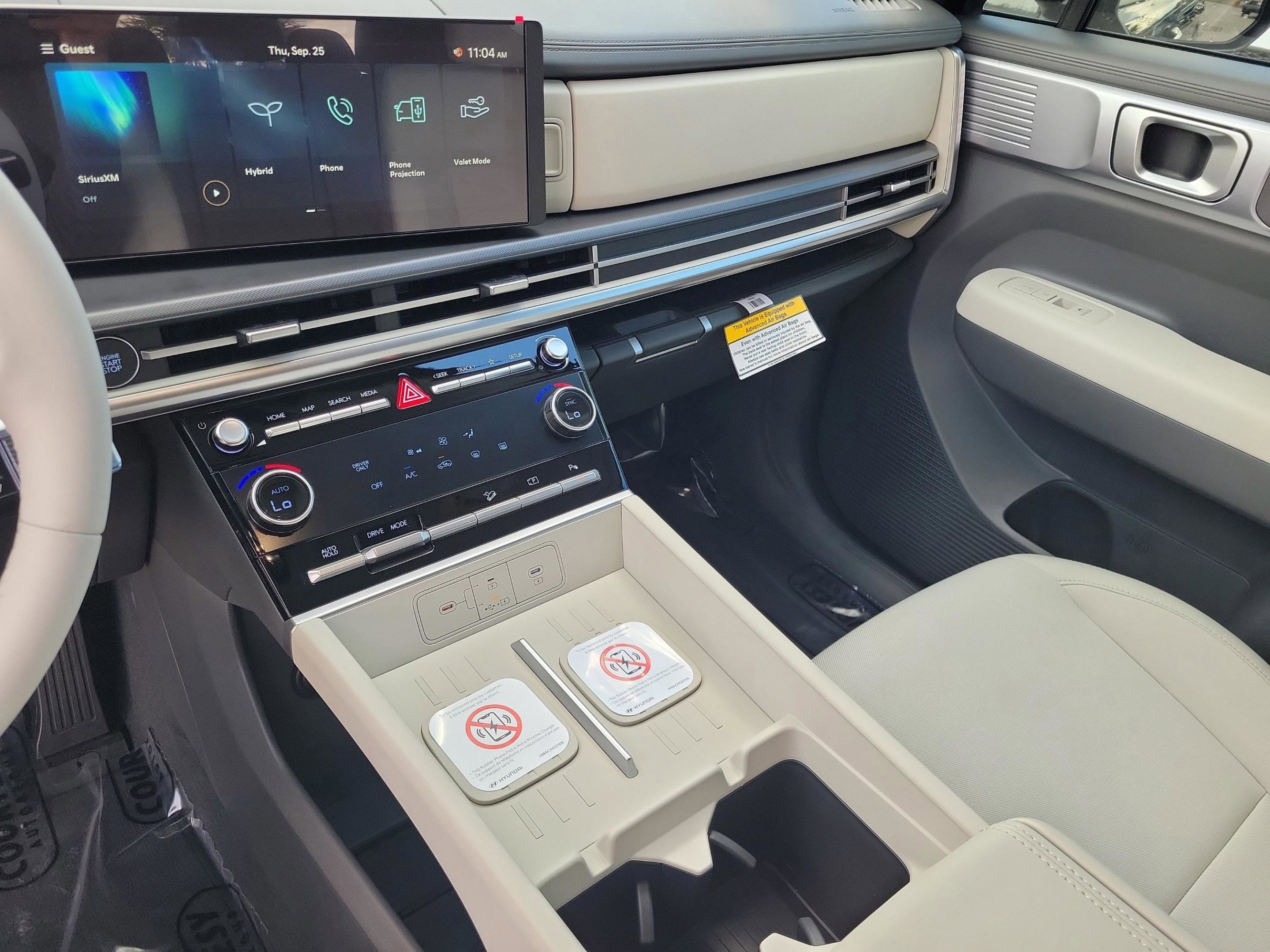 New 2026 Hyundai Santa Fe SE image 34