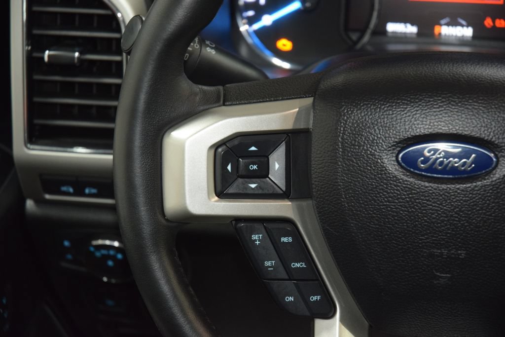 Used 2021 Ford F250 Lariat w/ Lariat Ultimate Package AWD/4WD image 37