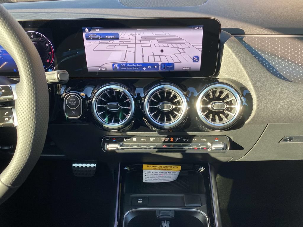 Certified 2025 Mercedes-Benz GLA 250 image 34