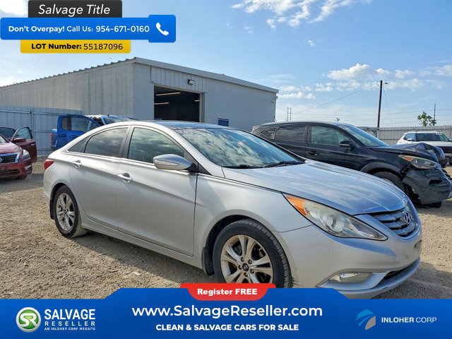 Used 2012 Hyundai Sonata Limited w/ Navigation Pkg FWD image 5