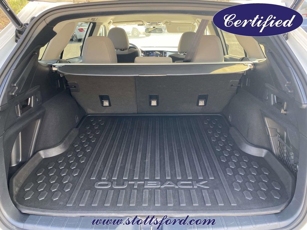 Used 2024 Subaru Outback Premium image 8