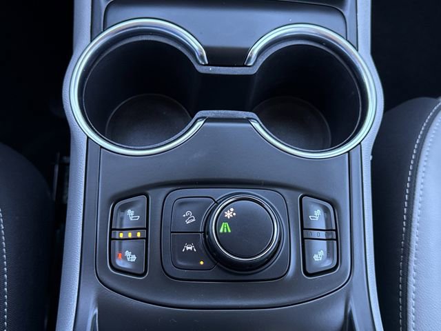 Used 2022 GMC Terrain SLT w/ Infotainment Package II image 22