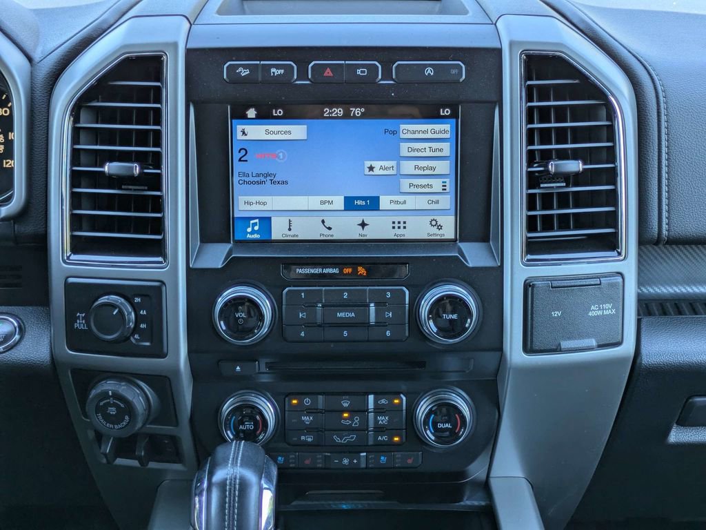 Used 2018 Ford F150 Lariat w/ Equipment Group 502A Luxury AWD/4WD image 18