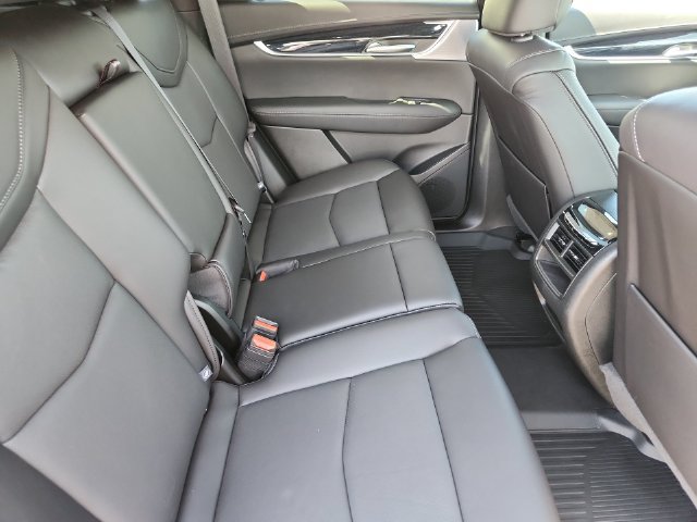 New 2026 Cadillac XT5 Premium Luxury w/ LPO, ONYX Package AWD/4WD image 23