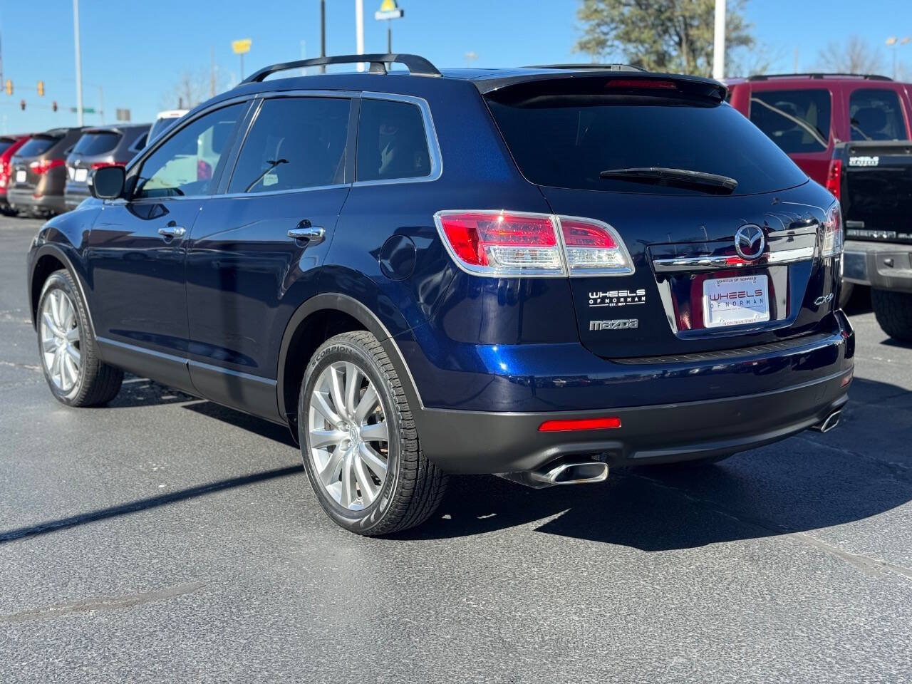Used 2008 MAZDA CX-9 Grand Touring w/ Moonroof & Bose Audio Pkg FWD image 7