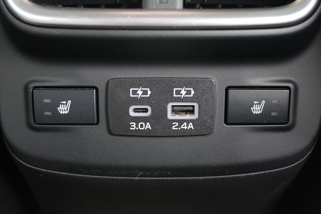 Used 2023 Subaru Outback Limited AWD/4WD image 15