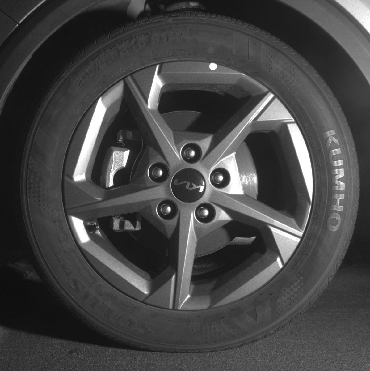 Used 2025 Kia K4 LXS image 12