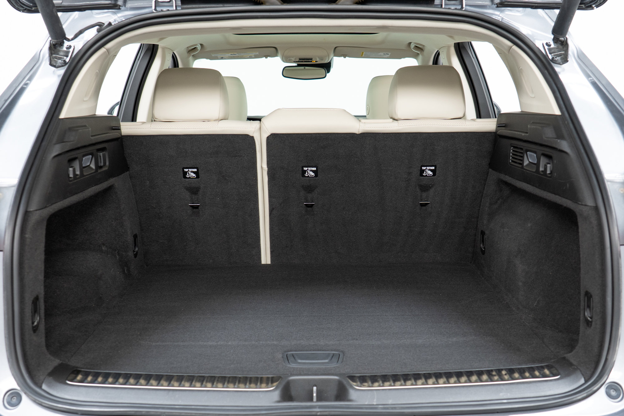 Used 2021 Buick Envision Essence w/ Technology Package I image 10