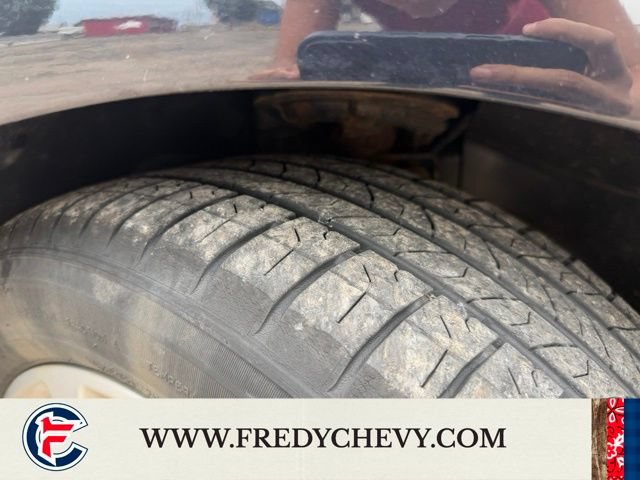 Used 2020 Ford Fusion SE FWD image 25