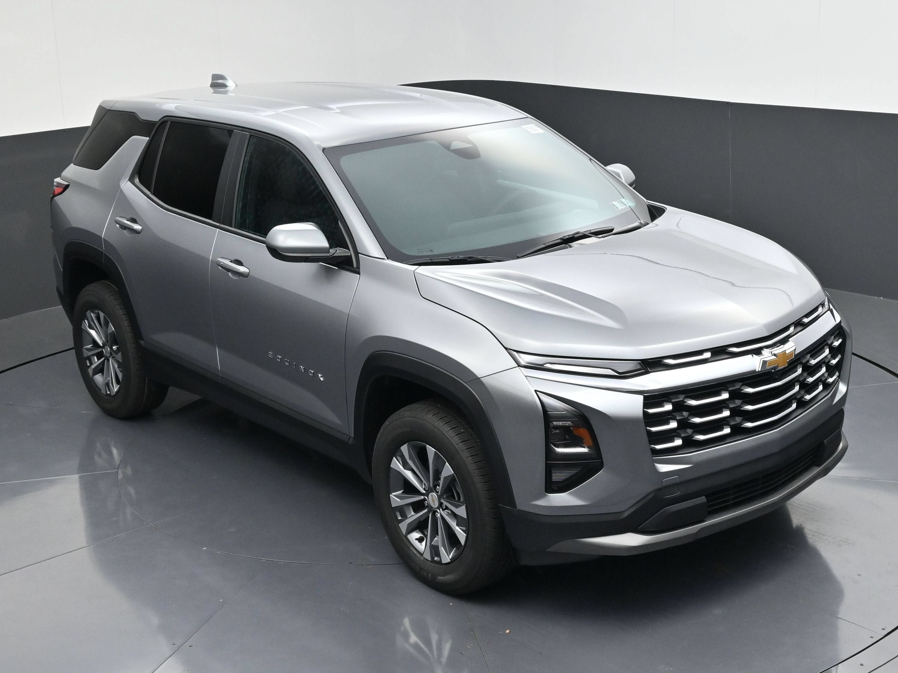 New 2027 Chevrolet Equinox LT FWD image 45