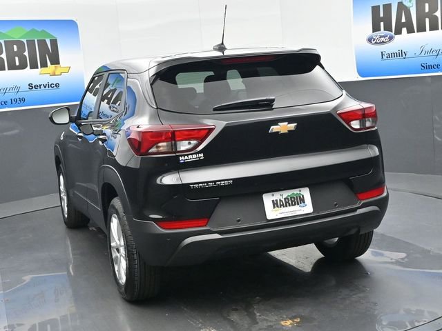 New 2026 Chevrolet TrailBlazer LS w/ LPO, Blackout Package image 4