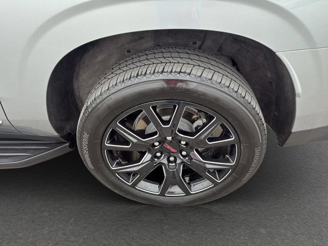 Certified 2024 GMC Yukon XL Denali AWD/4WD image 11