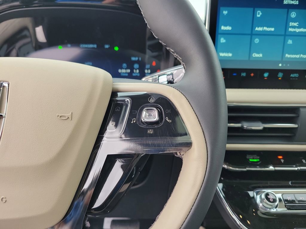 New 2026 Lincoln Corsair Premiere image 25