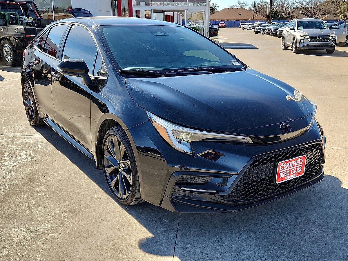 Used 2024 Toyota Corolla SE image 4