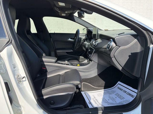 Used 2019 Mercedes-Benz CLA 250 image 12