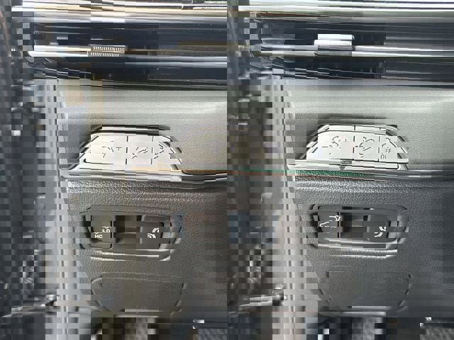 Used 2025 Genesis GV80 2.5T Standard image 30