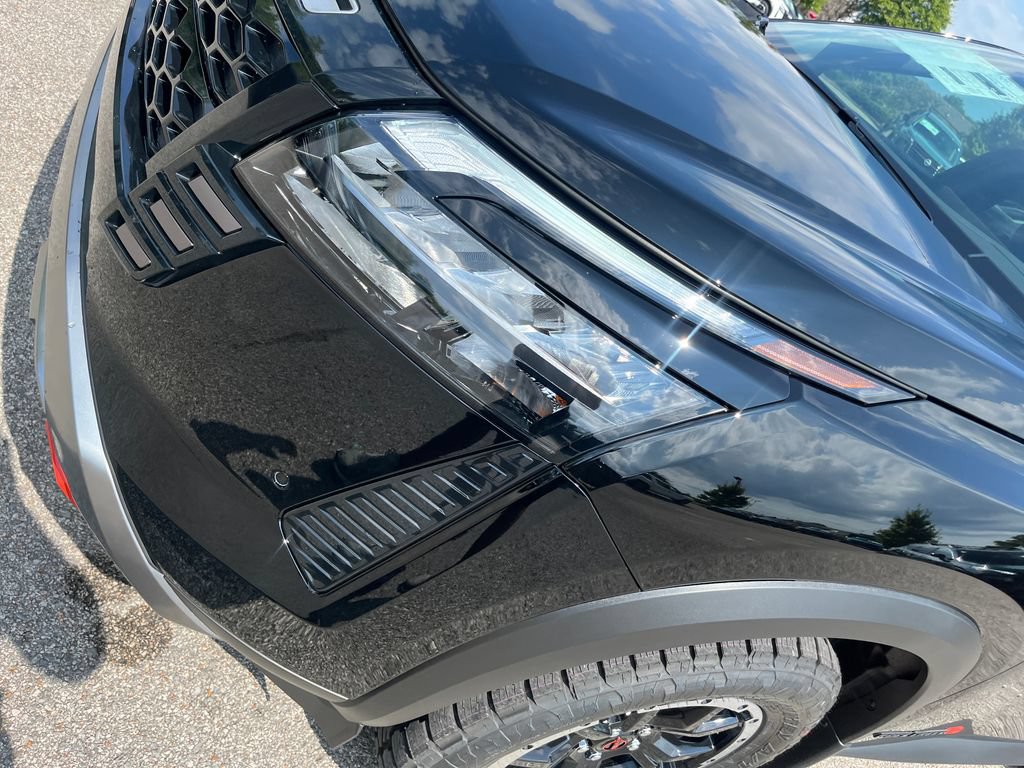 New 2026 Nissan Pathfinder Rock Creek AWD/4WD image 36
