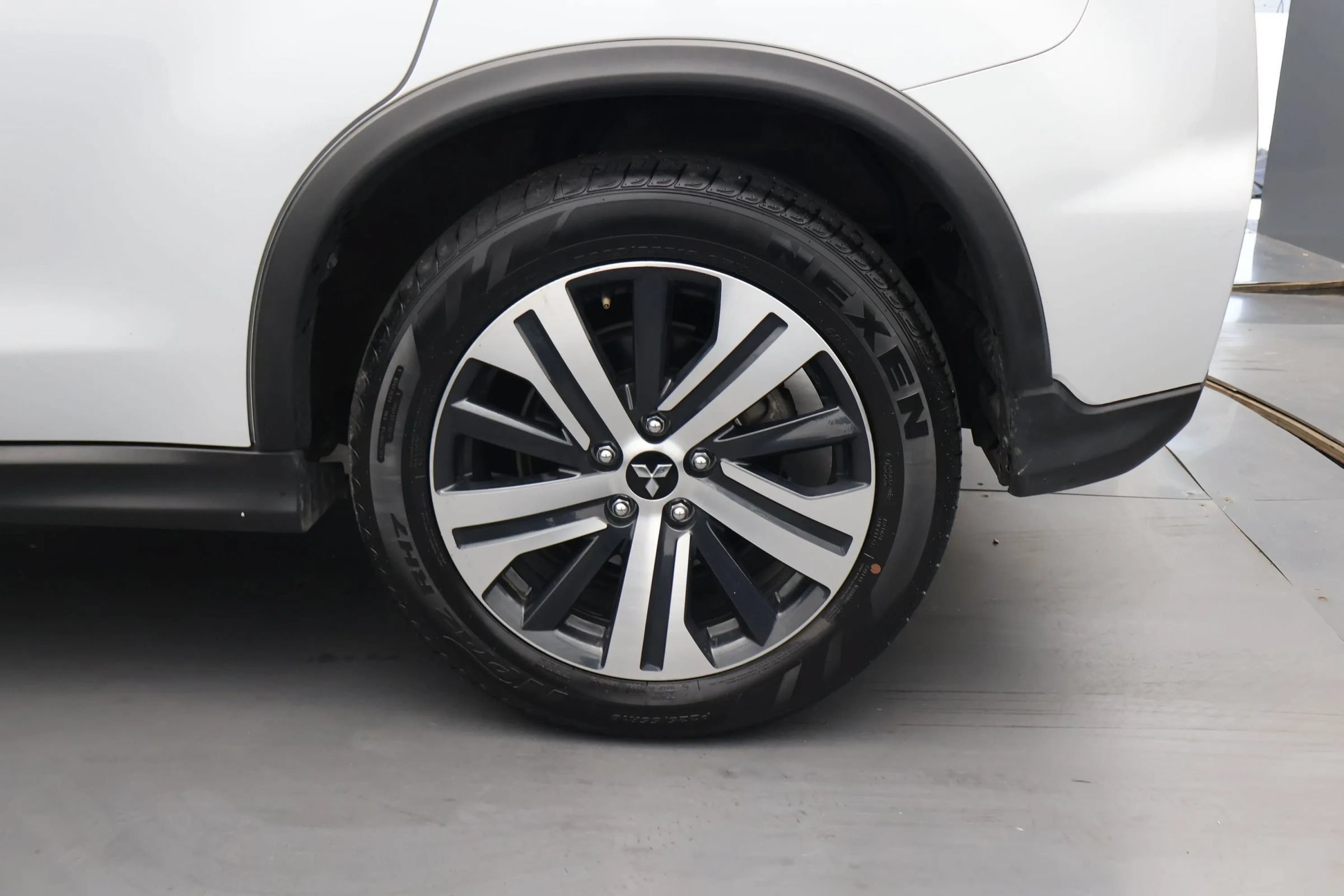 Used 2025 Mitsubishi Outlander Sport ES AWD/4WD image 30