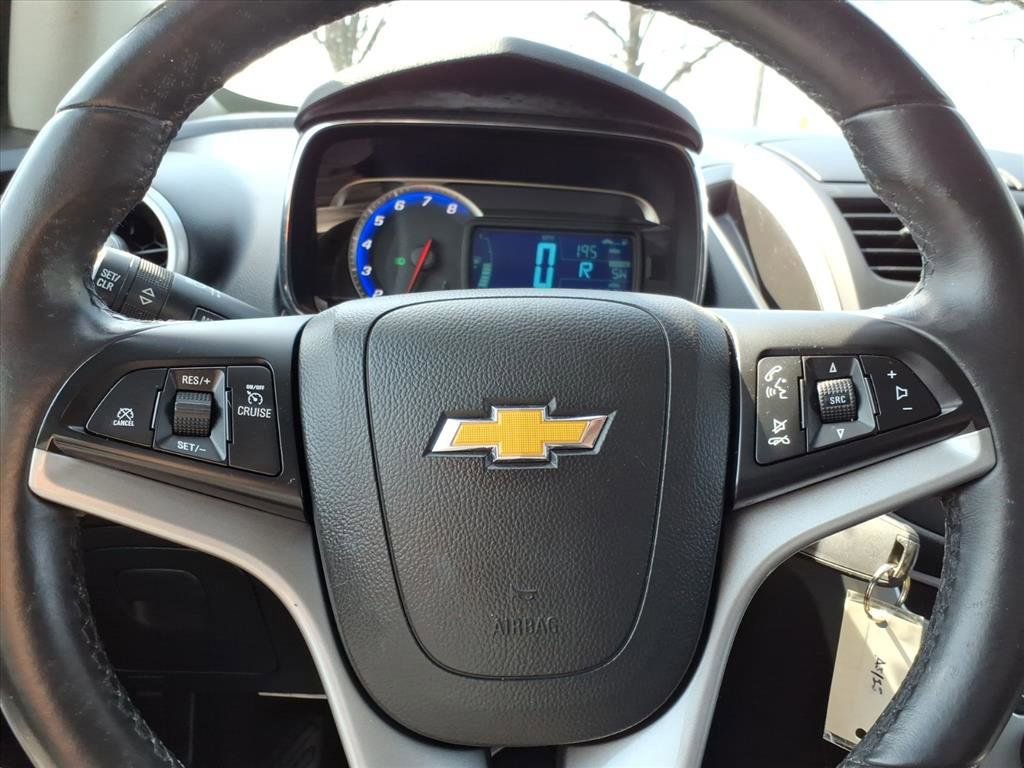 Used 2016 Chevrolet Trax LT w/ LT Convenience Package image 19