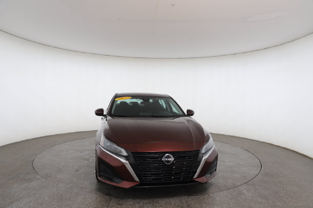 Used 2023 Nissan Altima 2.5 SV FWD image 30