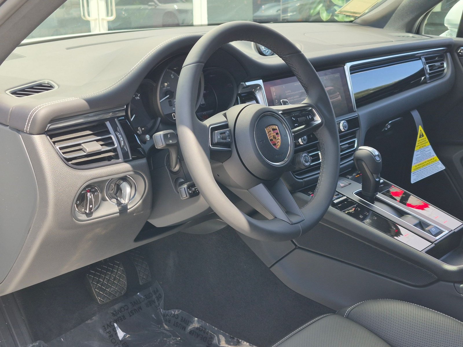 New 2026 Porsche Macan S AWD/4WD image 4