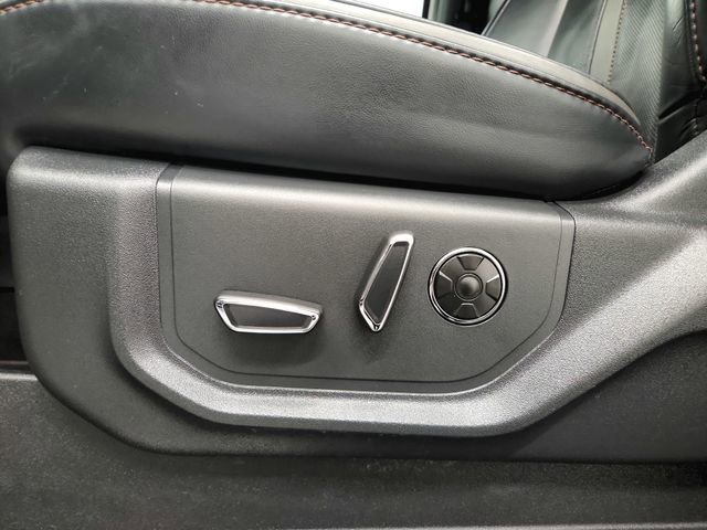 Used 2022 Ford F250 Platinum image 18