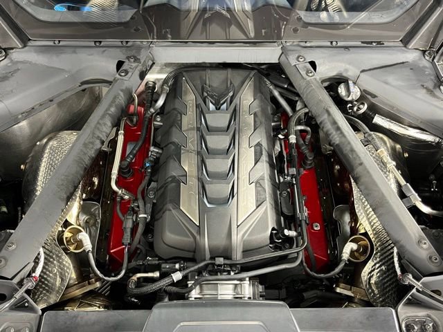 Used 2021 Chevrolet Corvette Stingray Premium Cpe w/ Z51 Performance Package image 8