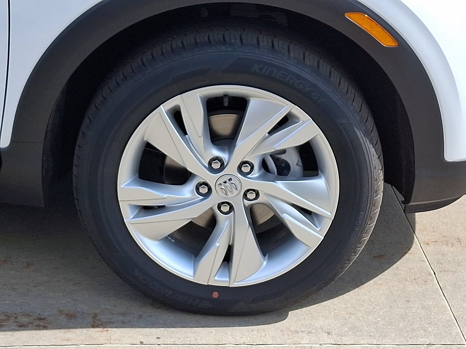 New 2026 Buick Encore GX Preferred w/ Advanced Technology Package AWD/4WD image 8