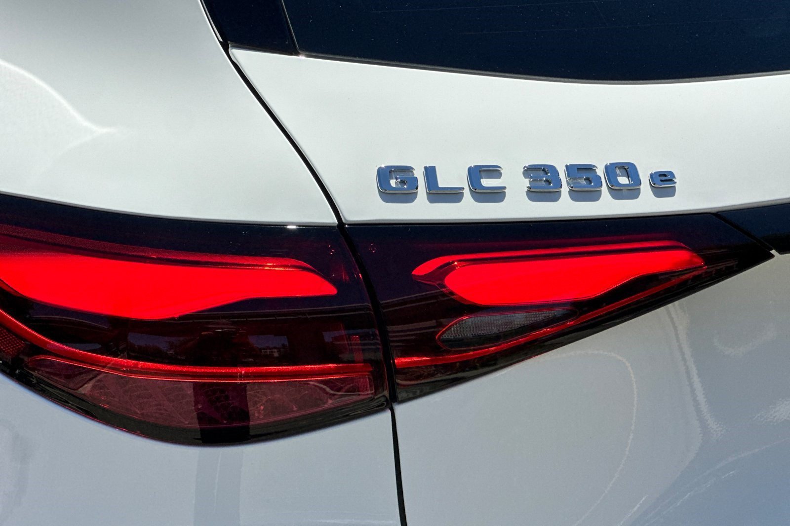 New 2025 Mercedes-Benz GLC 350e 4MATIC image 28