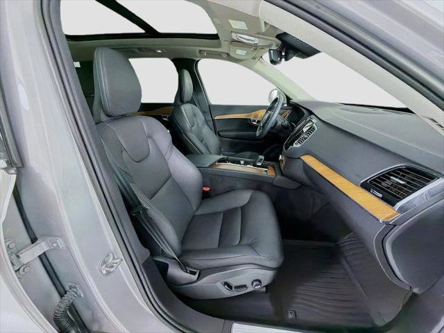 Used 2023 Volvo XC90 B6 Plus w/ Protection Package Premier AWD/4WD image 31