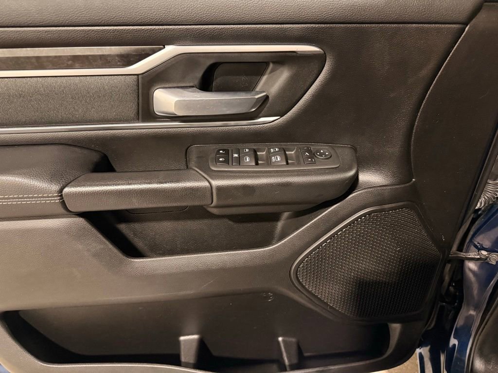Used 2022 RAM 1500 Big Horn AWD/4WD image 13