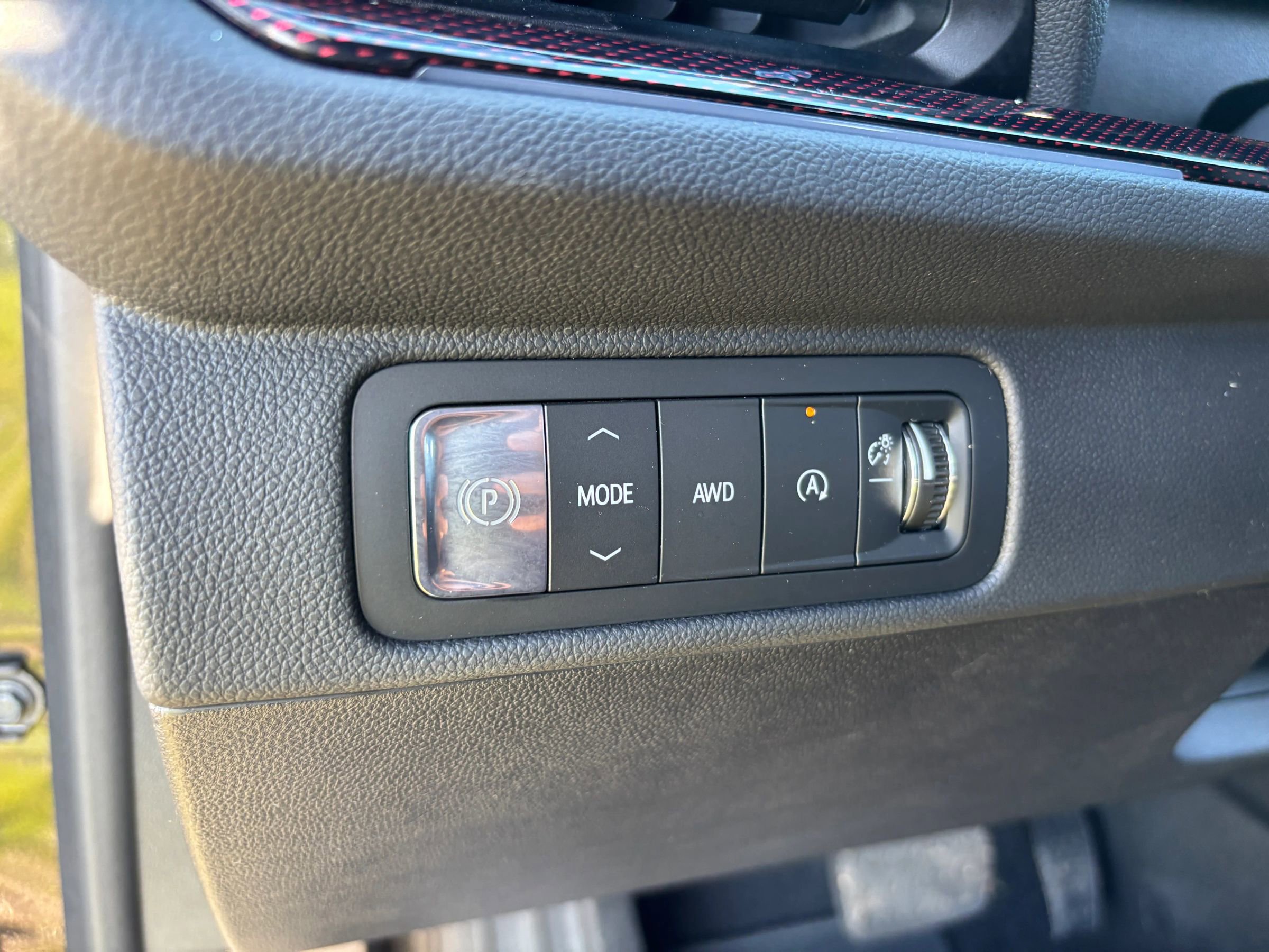 Used 2026 Chevrolet Traverse Z71 image 21