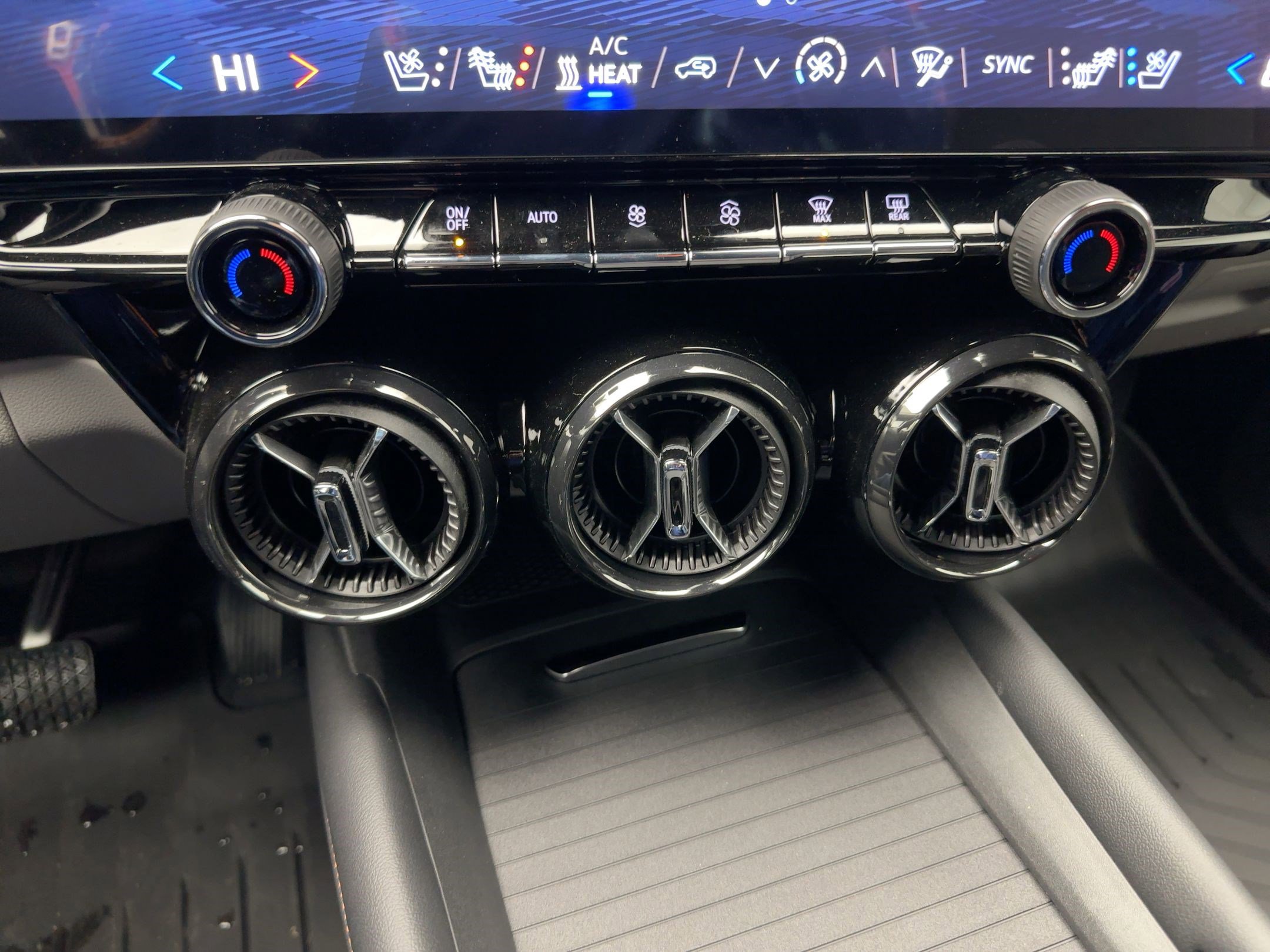 New 2026 Chevrolet Blazer EV SS w/ LPO, Blackout Package image 25