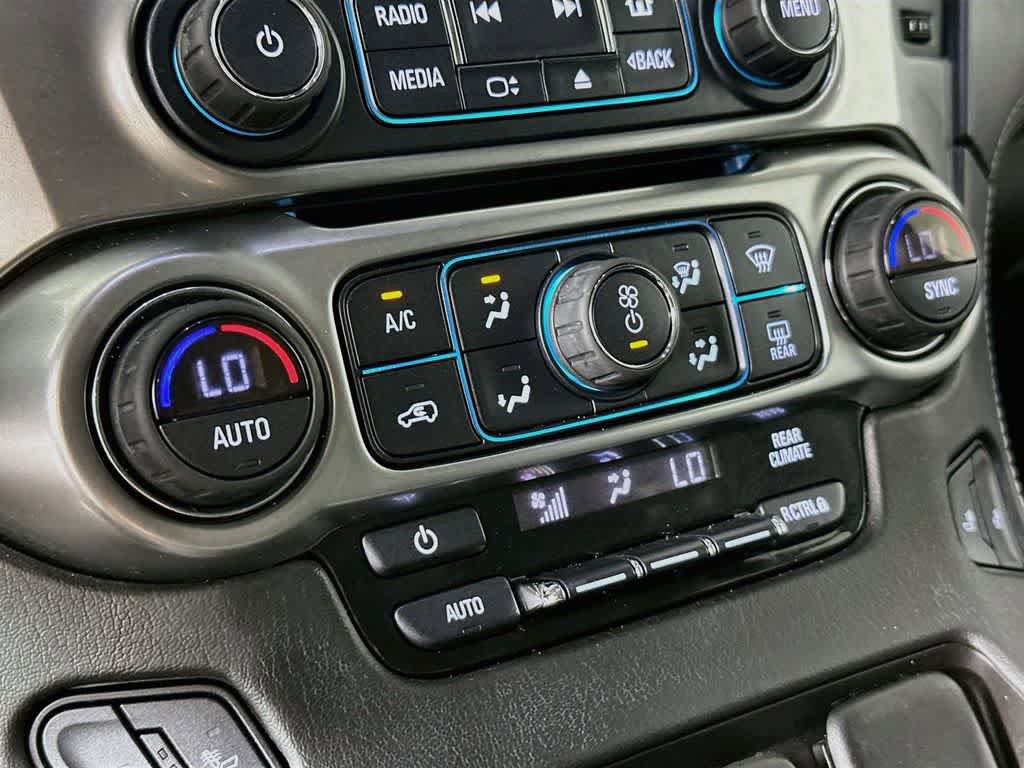 Used 2018 Chevrolet Suburban LT RWD image 18