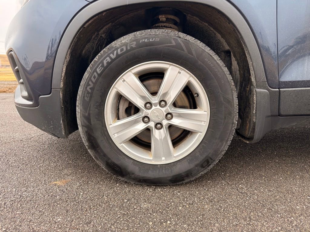 Used 2018 Chevrolet Trax LT w/ Driver Confidence Package image 21