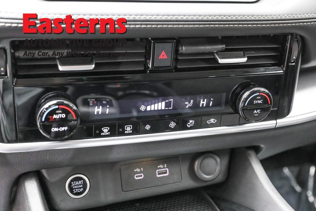 Used 2022 Nissan Rogue SV image 20