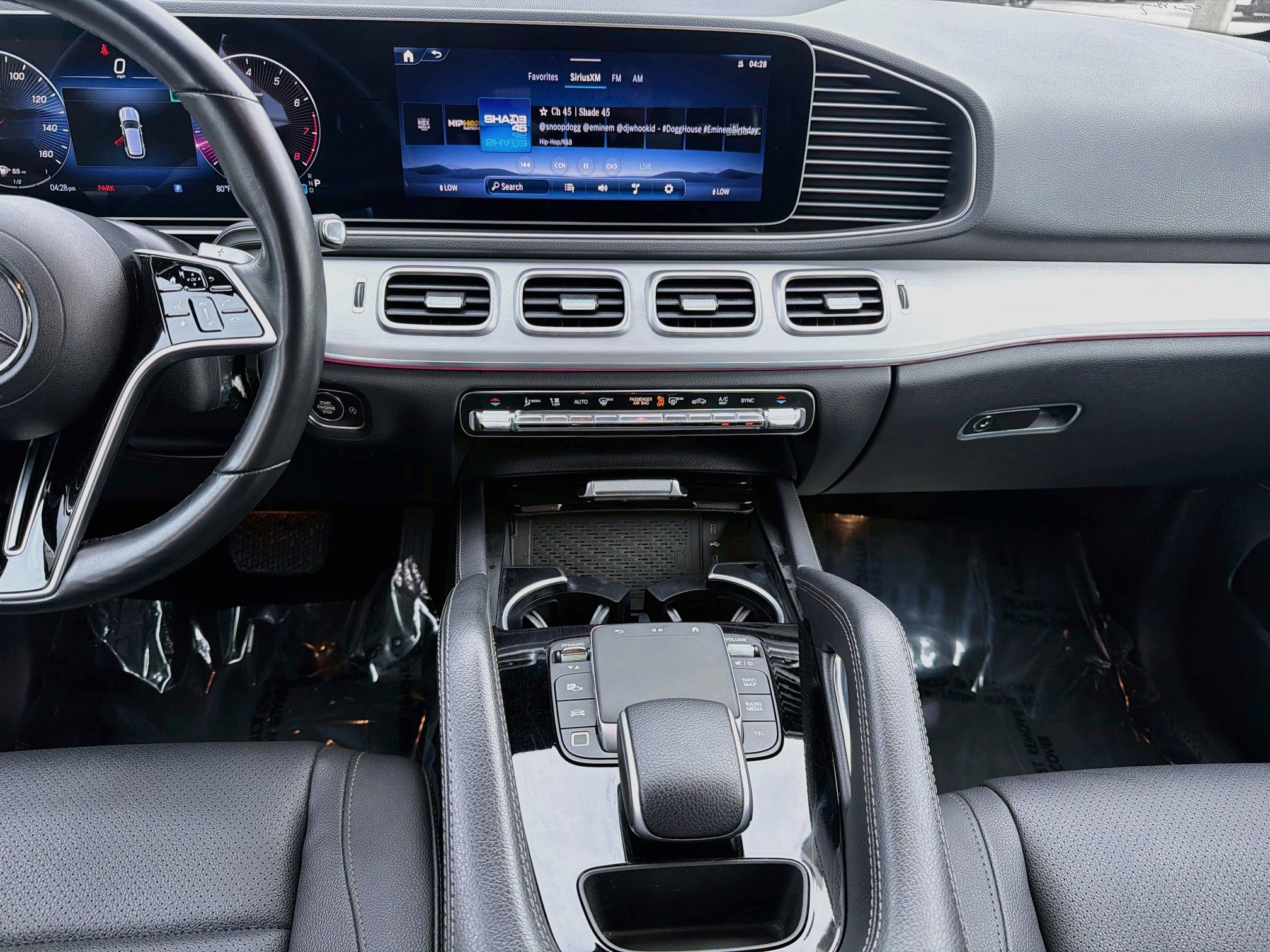 Used 2025 Mercedes-Benz GLE 350 4MATIC w/ Driver Assistance Package image 19
