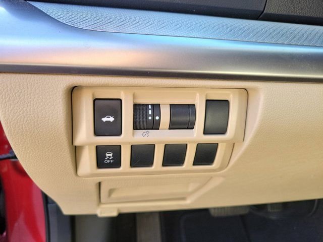 Used 2018 Subaru Legacy 2.5i AWD/4WD image 21