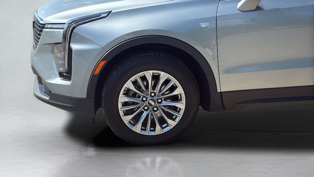Used 2024 Cadillac XT4 Premium Luxury AWD/4WD image 19