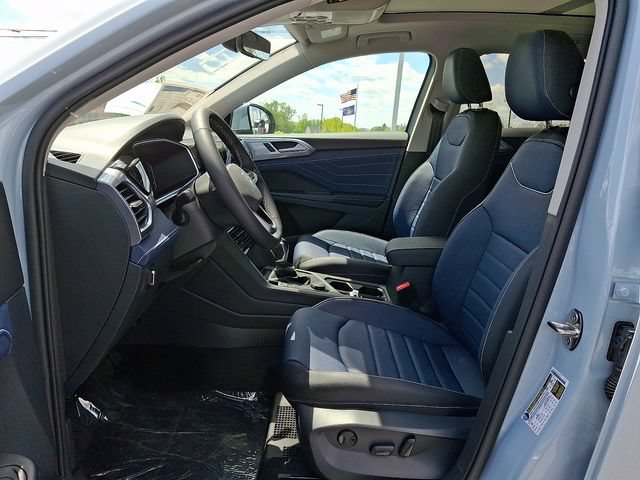 New 2026 Volkswagen Taos SEL AWD/4WD image 14