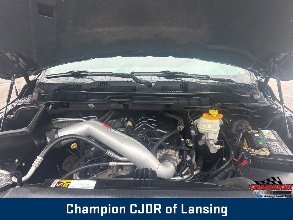 Used 2016 RAM 1500 ST w/ SXT Appearance Group image 11