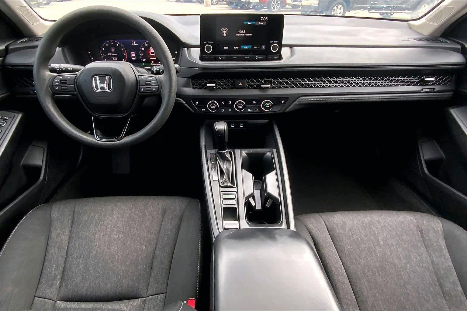 Used 2023 Honda Accord EX image 16
