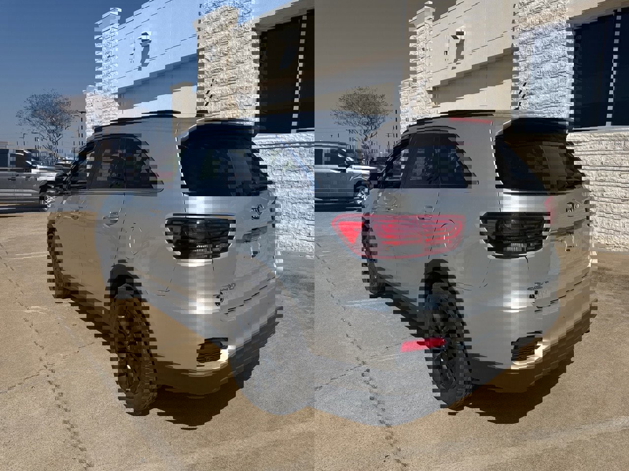 Used 2020 Kia Sorento S image 8