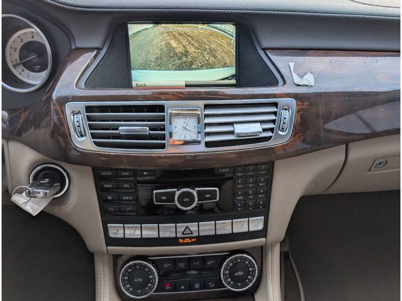 Used 2013 Mercedes-Benz CLS 550 550 4MATIC w/ Premium I Pkg image 25