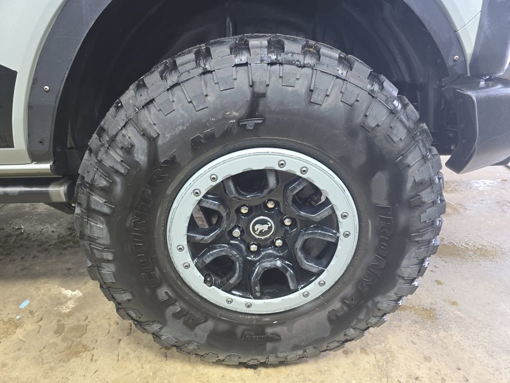 Used 2024 Ford Bronco Wildtrak image 34