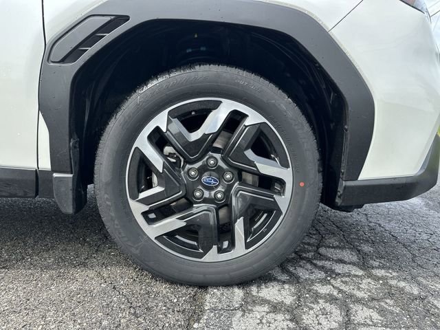 Used 2025 Subaru Forester Limited image 21