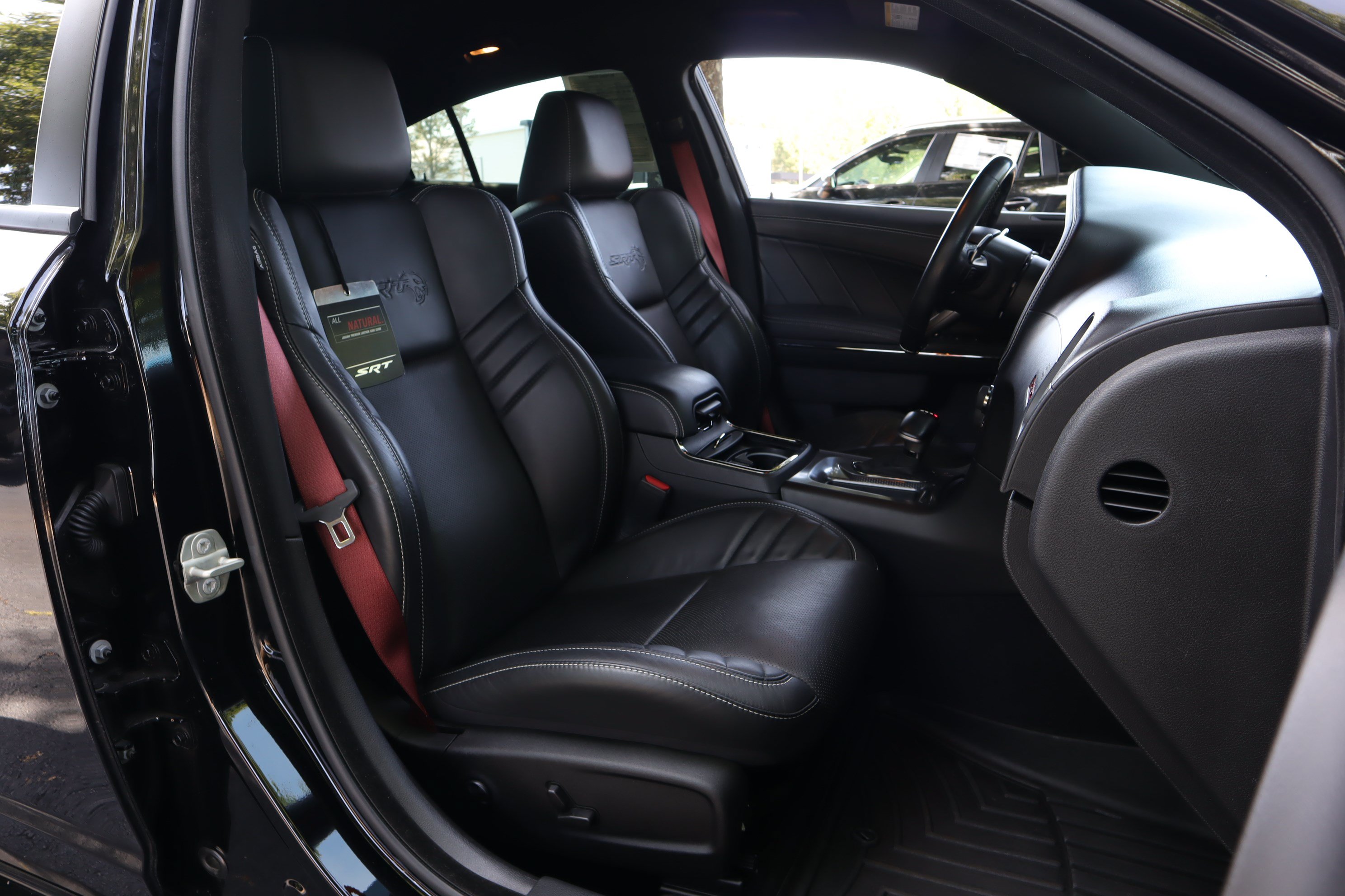 Used 2023 Dodge Charger SRT Hellcat w/ Harman/Kardon Audio Group RWD image 28